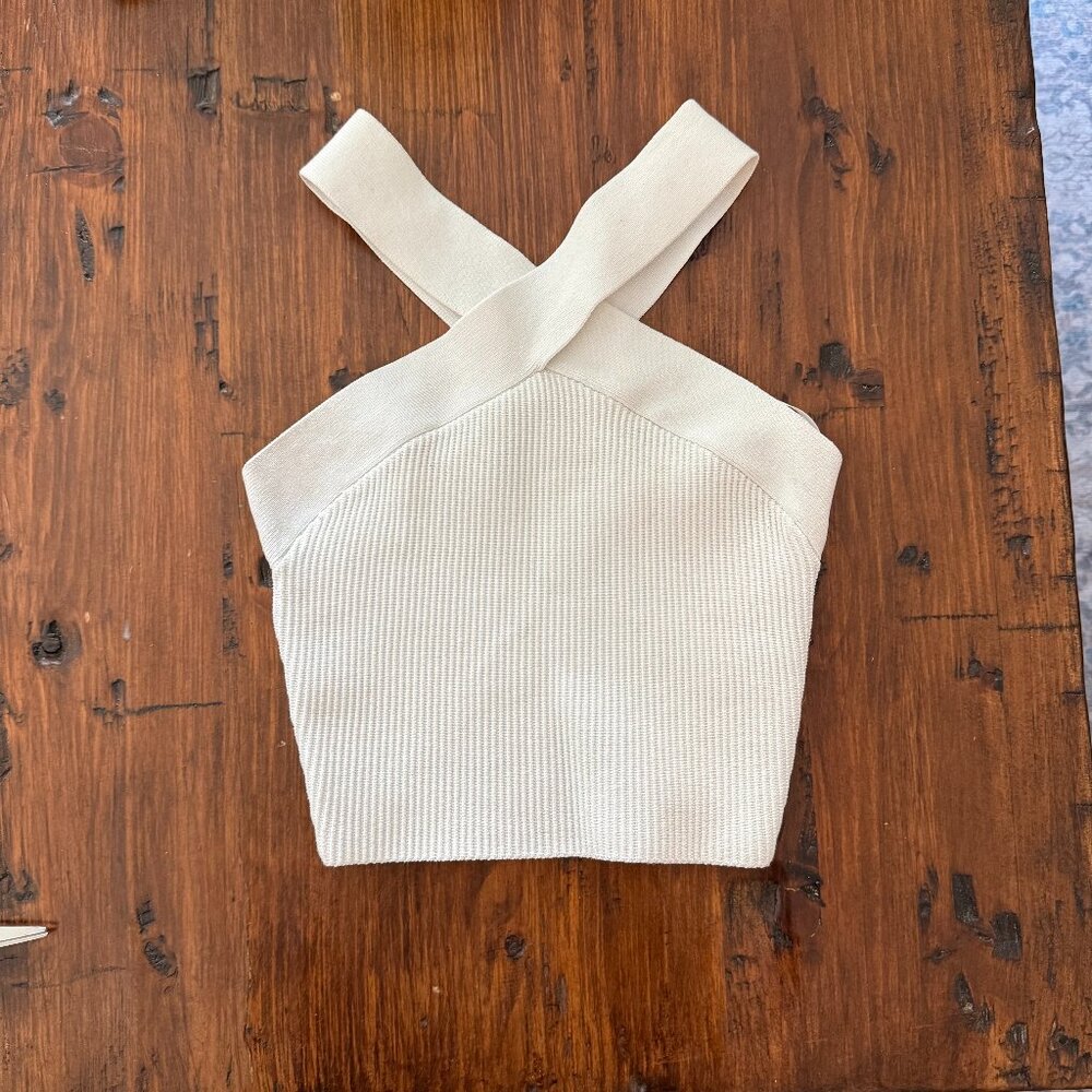 Aritzia Babaton Sculpt Knit Criss Cross Cropped Tank Top‎ - Picture 2 of 5